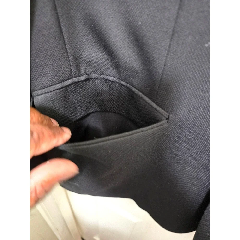 Charisma Cashmere Black Men Blazer Jacket Size 42R Two-Button Single-Breasted No